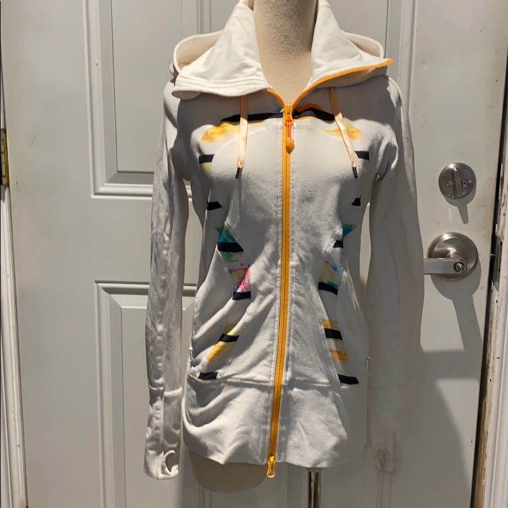 Lululemon Stride in White Splatter Strip